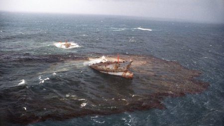 Amoco Cadiz Oil Spill Incident